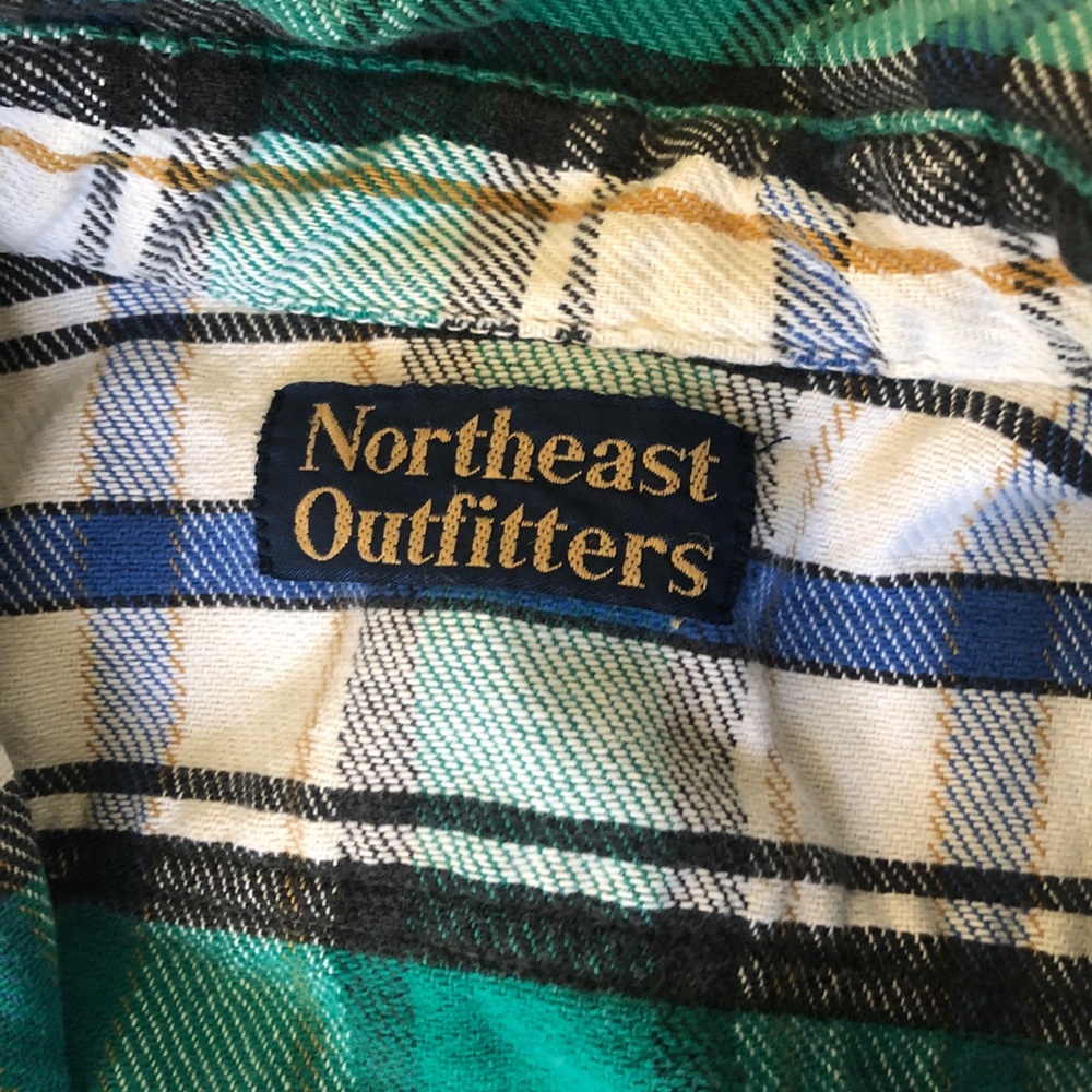 Button down flannel - Picture 2 of 3